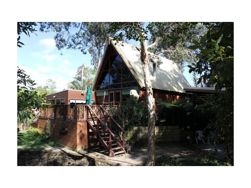 4 Ellem Close, Arrawarra NSW 2456