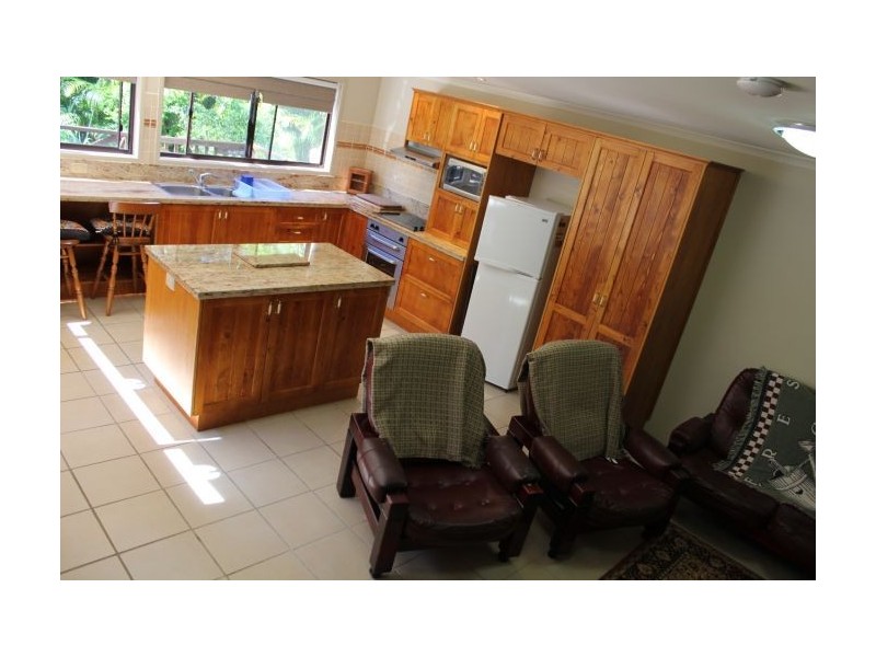 4 Ellem Close, Arrawarra NSW 2456