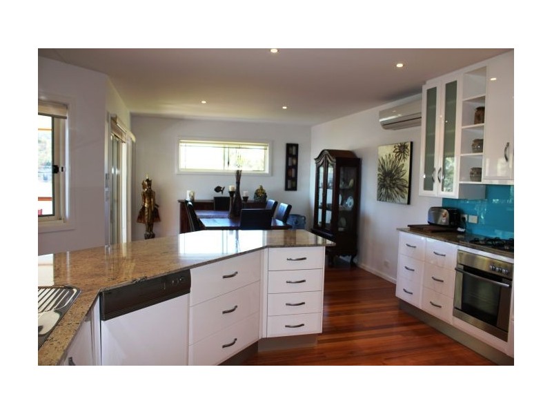 4 Yachtsman Drive, Safety Beach NSW 2456