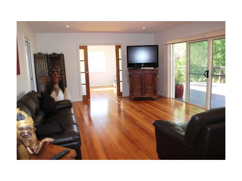 4 Yachtsman Drive, Safety Beach NSW 2456