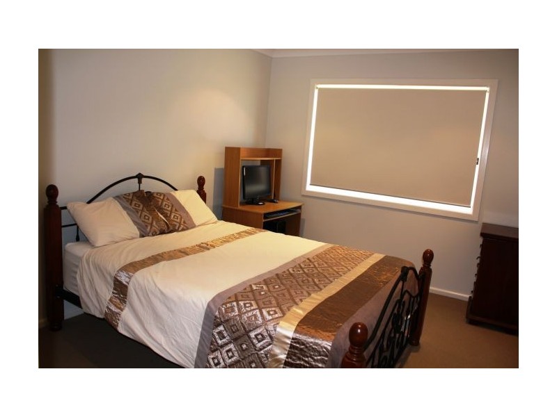 4 Yachtsman Drive, Safety Beach NSW 2456