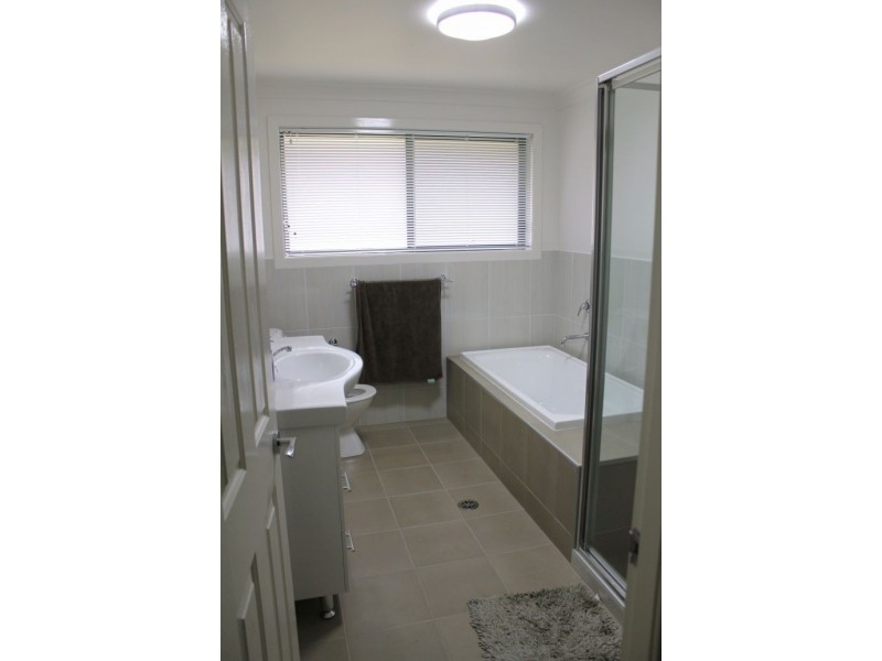6 Reef Cove, Safety Beach NSW 2456