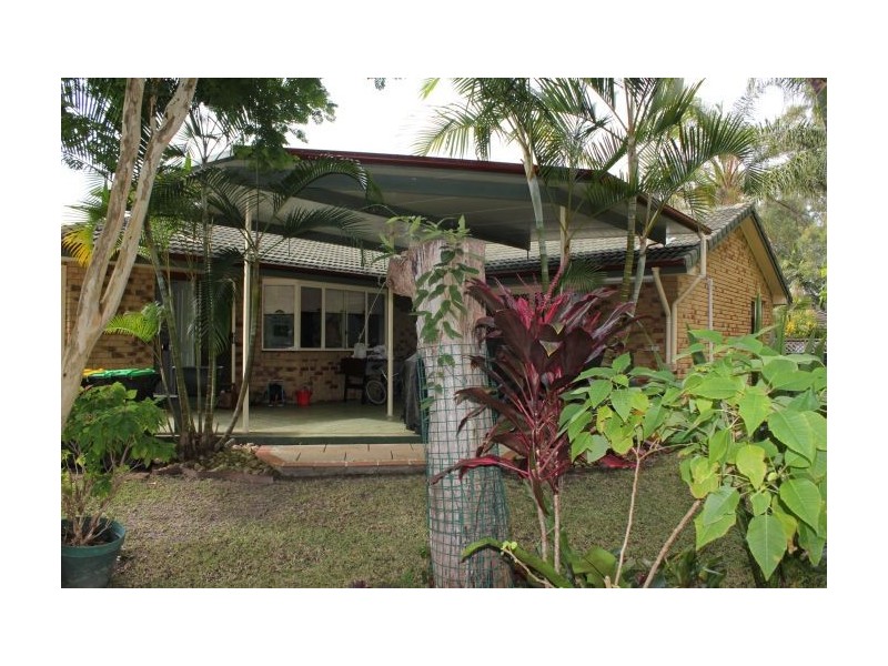 5 Bream Close, Emerald Beach NSW 2456
