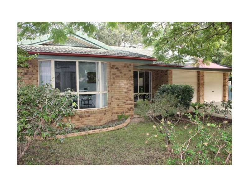 5 Bream Close, Emerald Beach NSW 2456