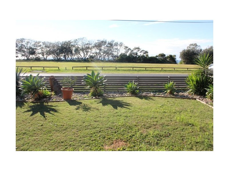 76B Sandy Beach Drive, Sandy Beach NSW 2456