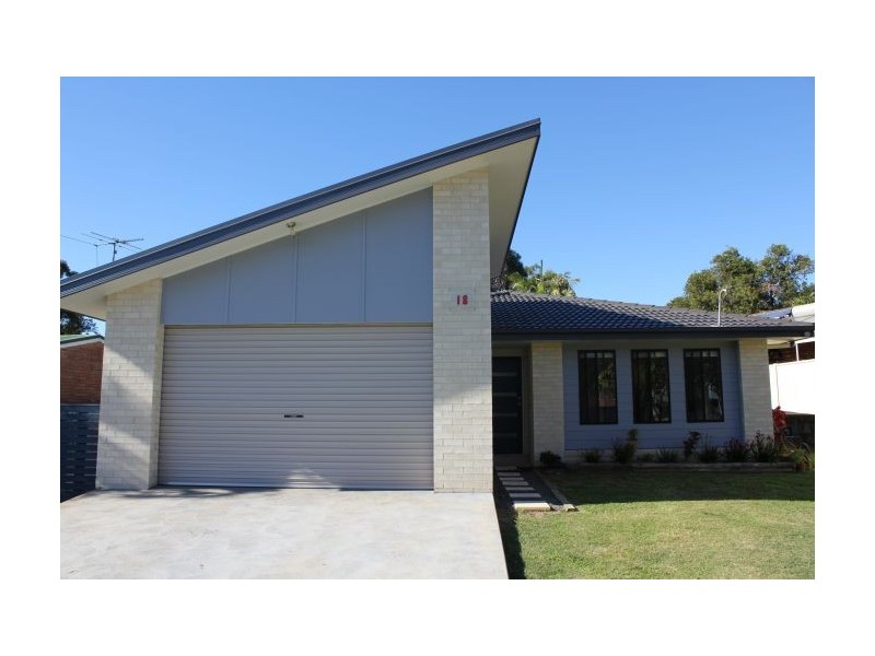 18 Orchid Rd, Mullaway NSW 2456