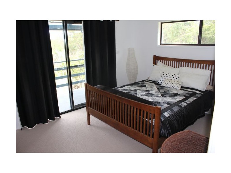 6 Arrawarra Road, Arrawarra Headland NSW 2456