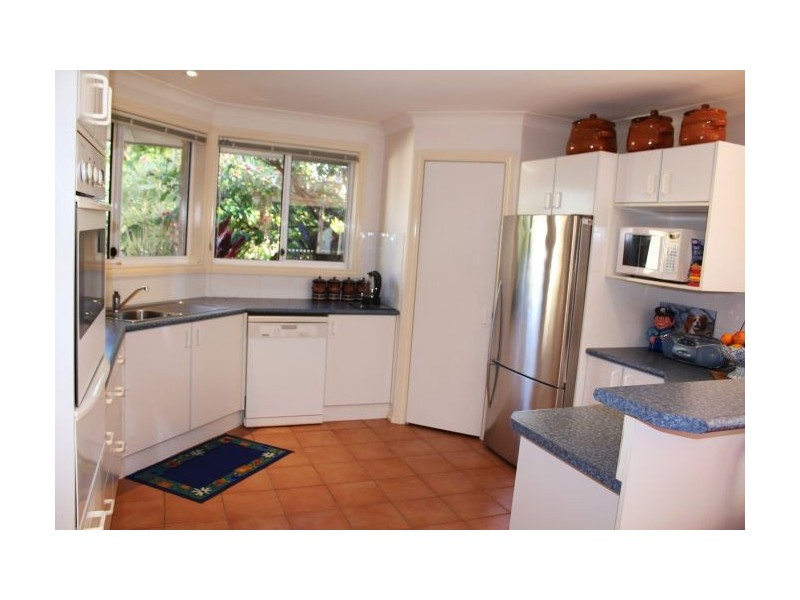 24 Ocean Links Close, Safety Beach NSW 2456