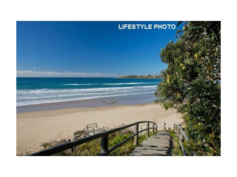 24 Ocean Links Close, Safety Beach NSW 2456