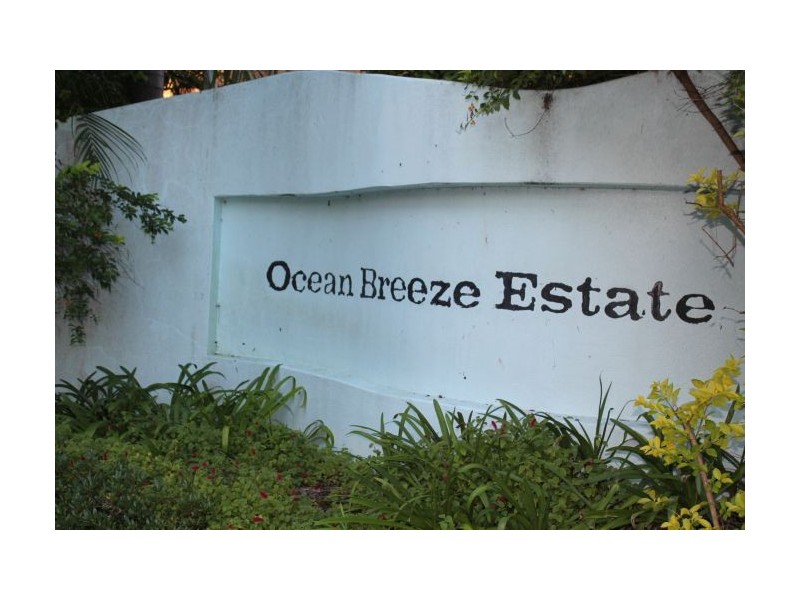 24 Ocean Links Close, Safety Beach NSW 2456