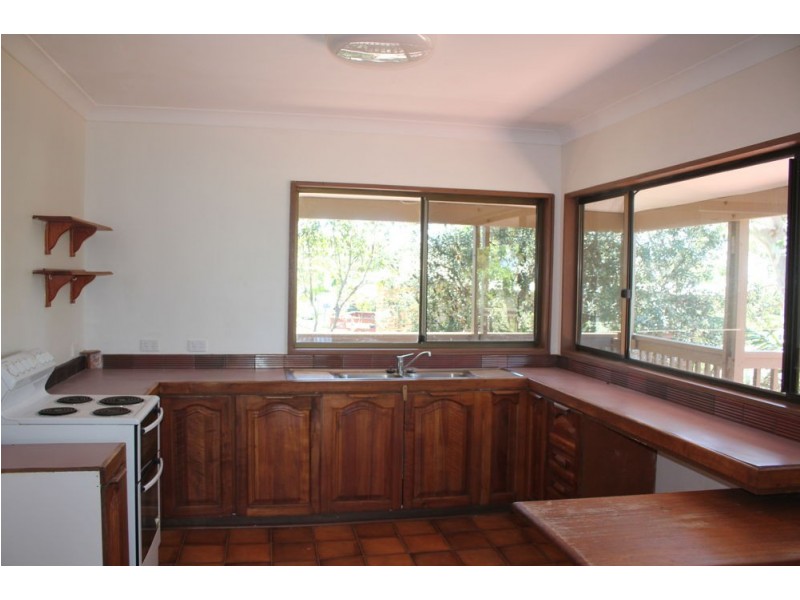 1 Flaherty Street, Red Rock NSW 2456