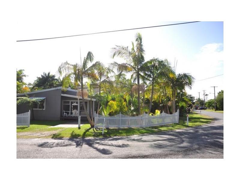 35 Arrawarra Beach rd, Arrawarra NSW 2456