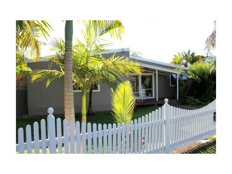 35 Arrawarra Beach rd, Arrawarra NSW 2456