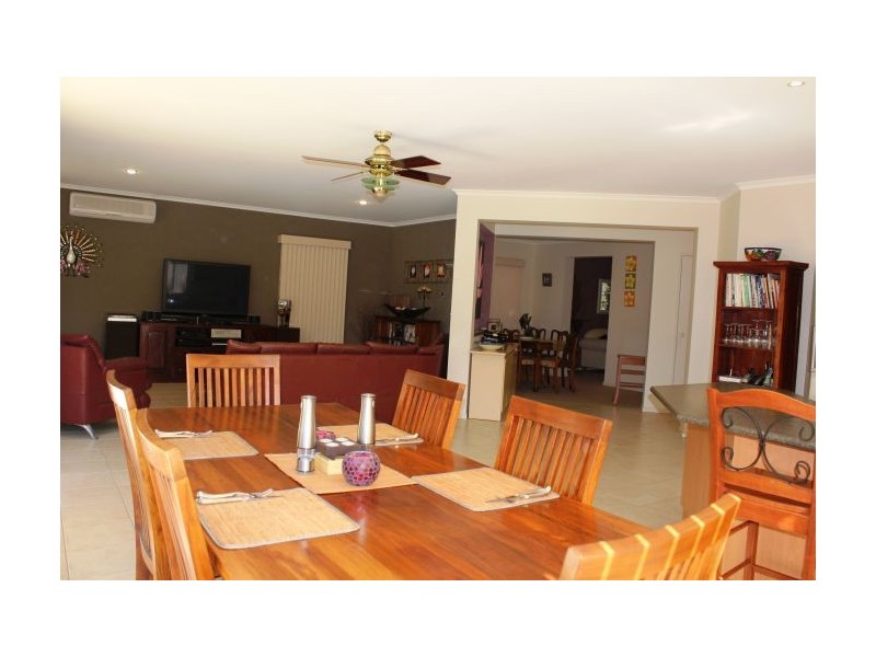 12 Ocean Links Close, Safety Beach NSW 2456