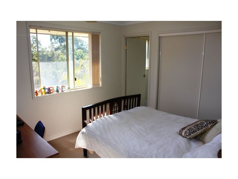 12 Ocean Links Close, Safety Beach NSW 2456