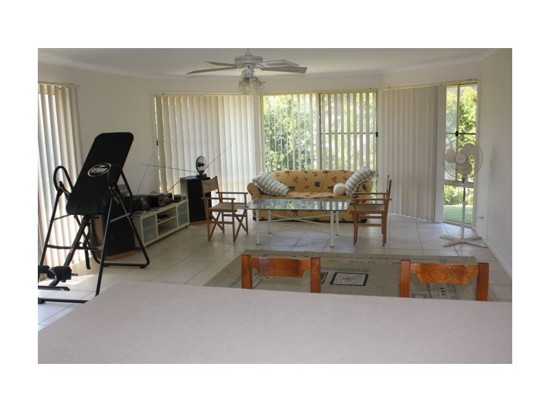 2 Quay Crescent, Safety Beach NSW 2456