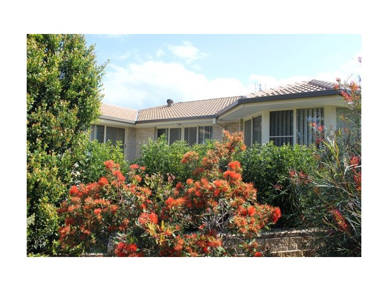 2 Quay Crescent, Safety Beach NSW 2456