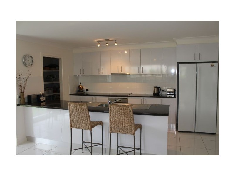 1 Mariner Drive, Safety Beach NSW 2456