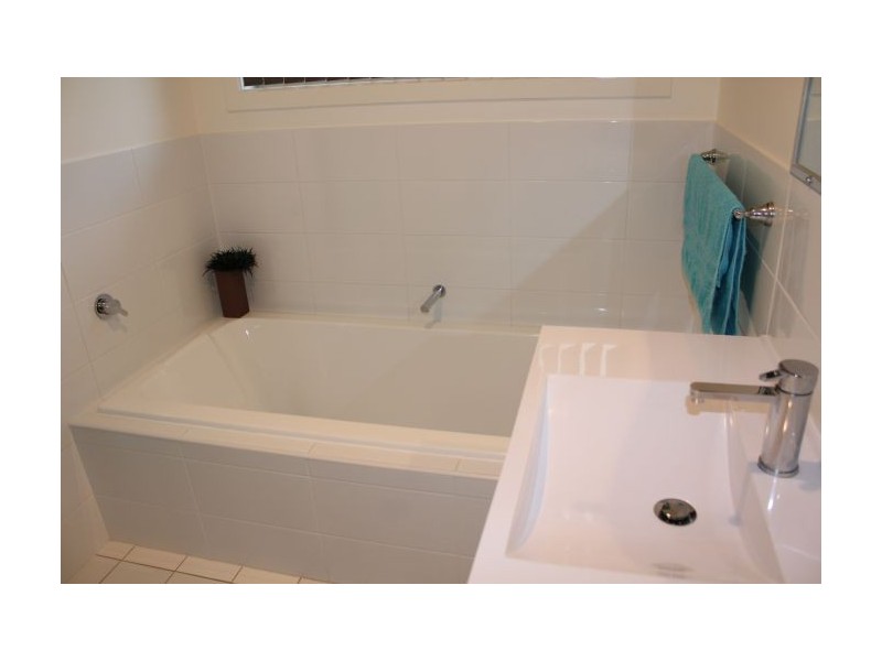 1 Mariner Drive, Safety Beach NSW 2456