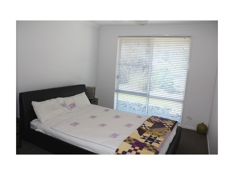 16 Admiralty Drive, Safety Beach NSW 2456