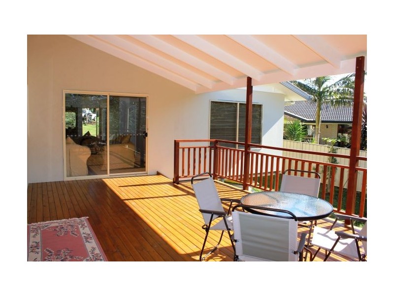 22 Strawberry Close, Woolgoolga NSW 2456
