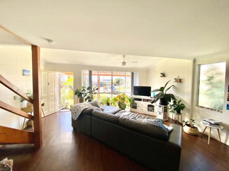 2/5 Melissa Place, Woolgoolga NSW 2456