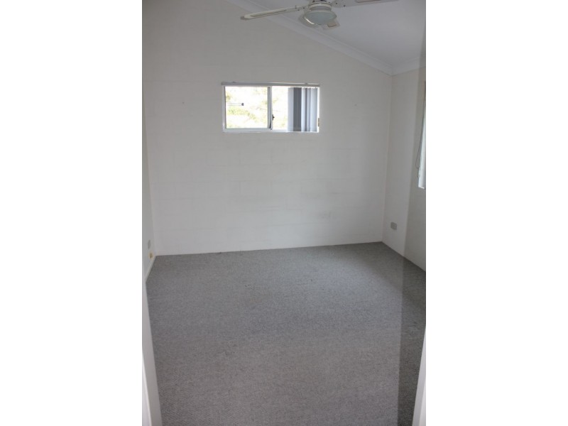 2/5 Melissa Place, Woolgoolga NSW 2456