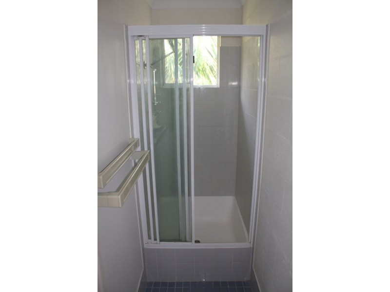 2/5 Melissa Place, Woolgoolga NSW 2456