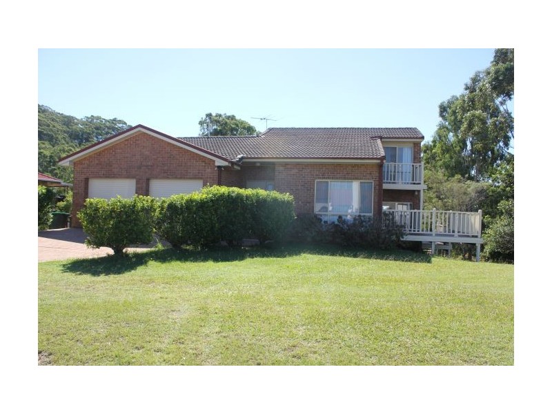 8 Stefan Close, Emerald Beach NSW 2456