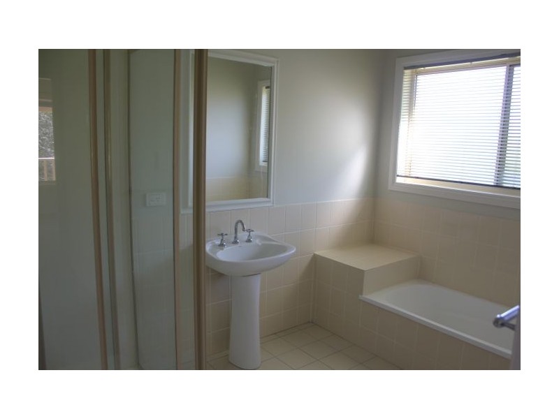 8 Stefan Close, Emerald Beach NSW 2456