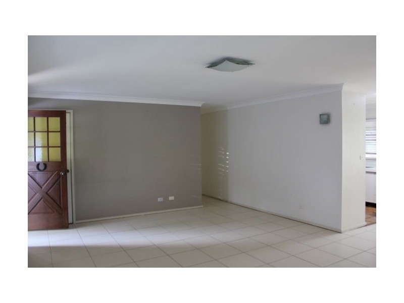 6 Dammerel Crescent, Emerald Beach NSW 2456