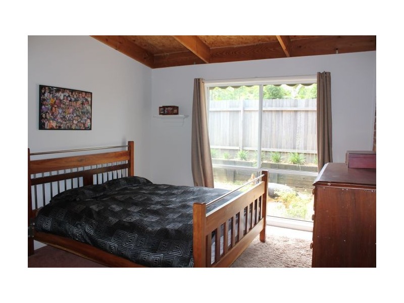 2b Strawberry Close, Woolgoolga NSW 2456