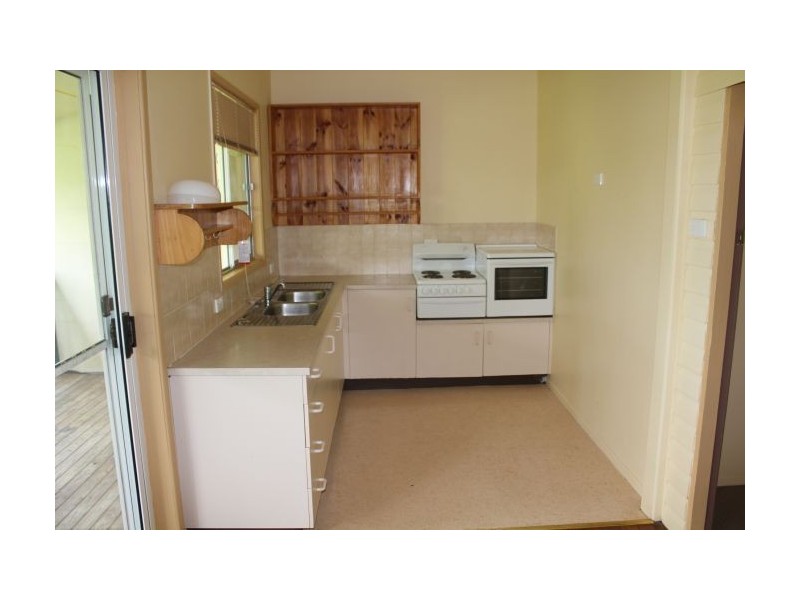 33 Crabbe Street, Woolgoolga NSW 2456