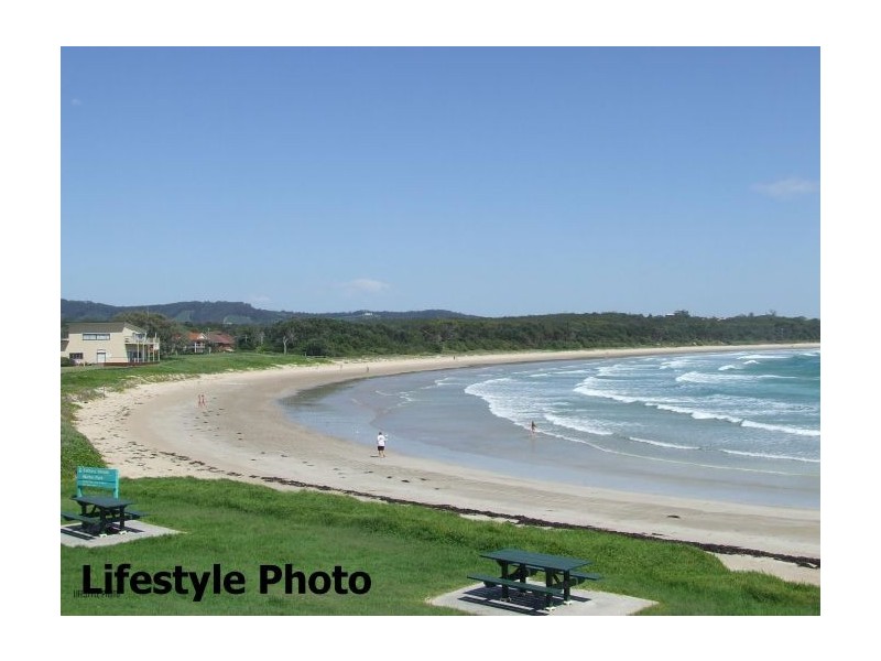 33 Crabbe Street, Woolgoolga NSW 2456