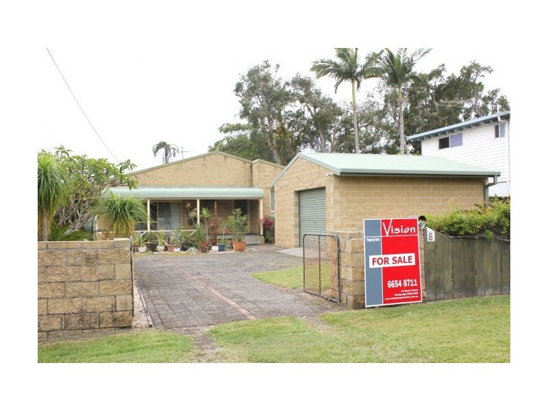 5 Chestnut Avenue, Sandy Beach NSW 2456