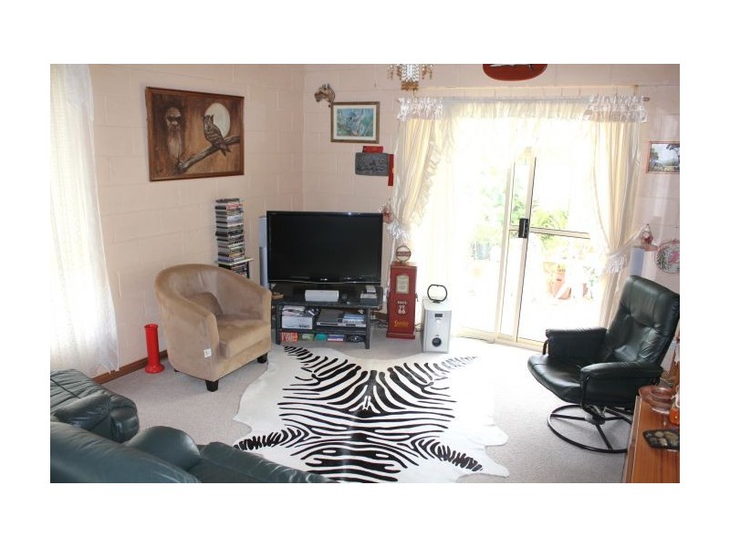 5 Chestnut Avenue, Sandy Beach NSW 2456