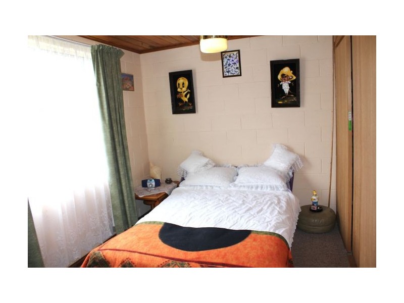 5 Chestnut Avenue, Sandy Beach NSW 2456
