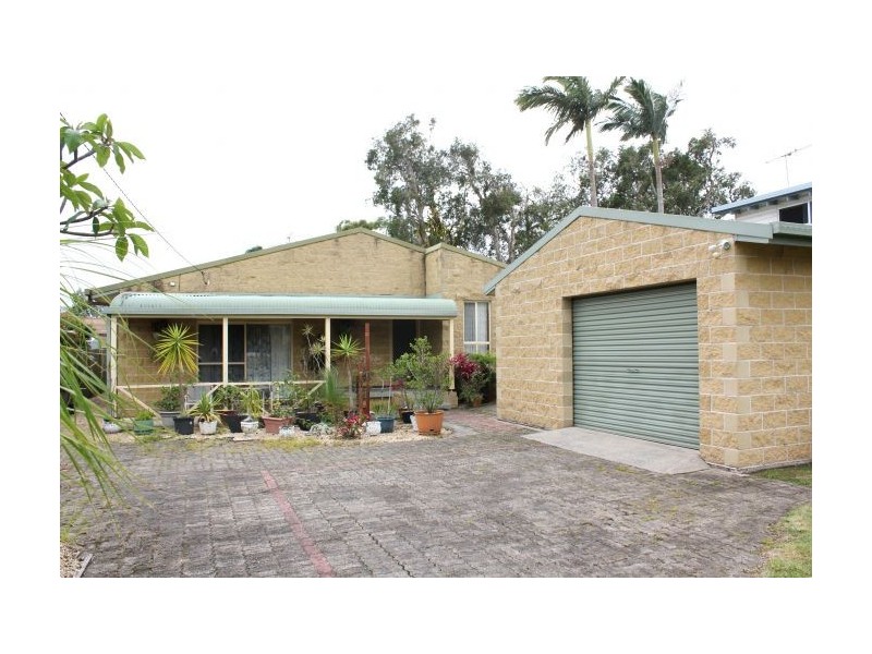 5 Chestnut Avenue, Sandy Beach NSW 2456