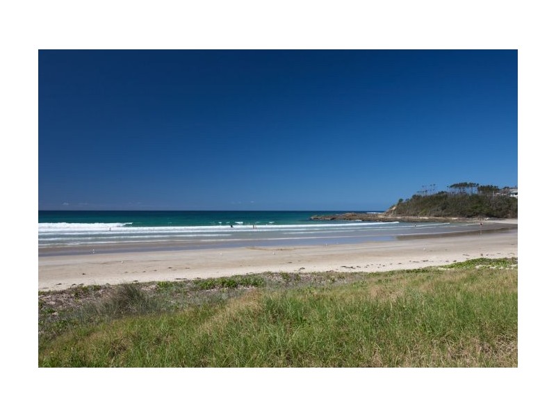 1/8 Nightingale, Woolgoolga NSW 2456