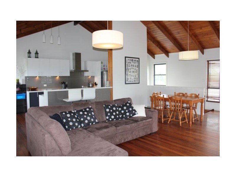 5 Headland Road, Arrawarra Headland NSW 2456