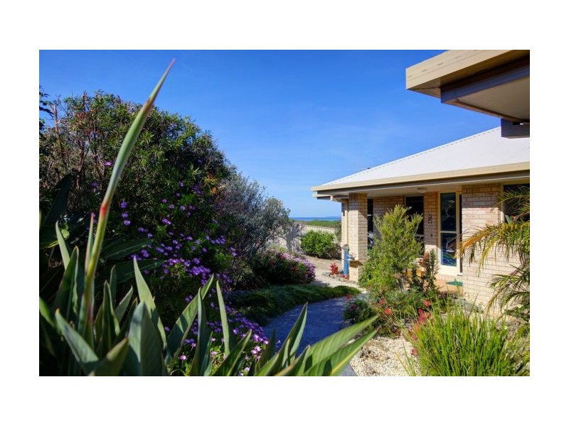 72 Bluff Road, Emerald Beach NSW 2456