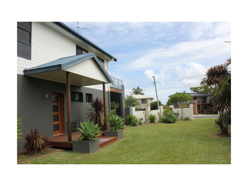 5 Headland Road, Arrawarra Headland NSW 2456