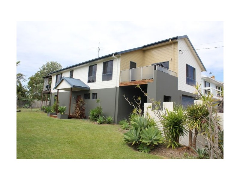5 Headland Road, Arrawarra Headland NSW 2456