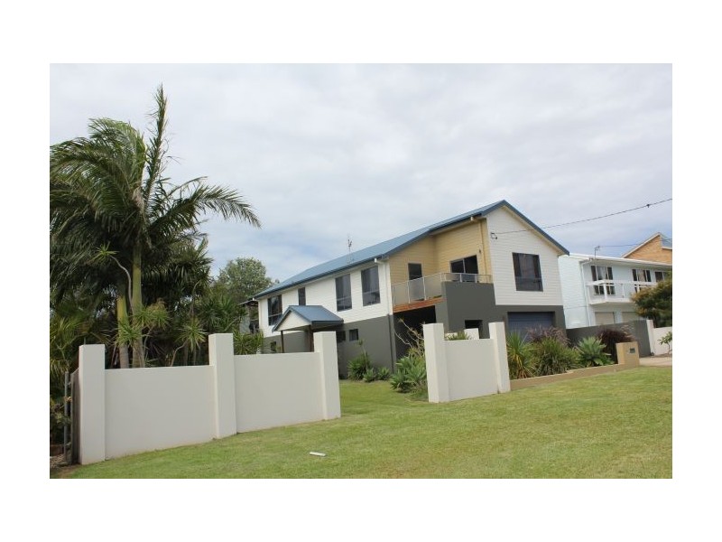 5 Headland Road, Arrawarra Headland NSW 2456