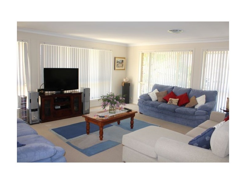 19 Campbell Street, Safety Beach NSW 2456