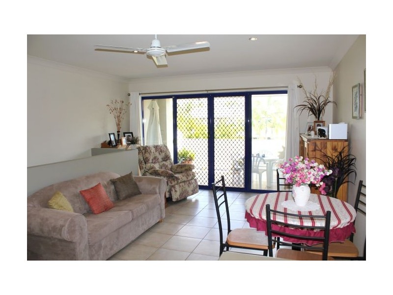 6/60 Beach Street, Woolgoolga NSW 2456