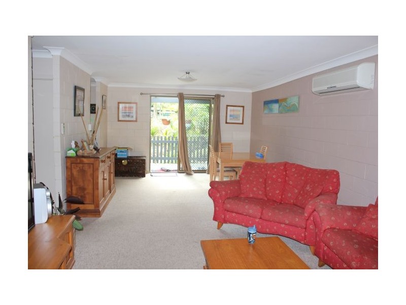 42 Turpentine Avenue, Sandy Beach NSW 2456
