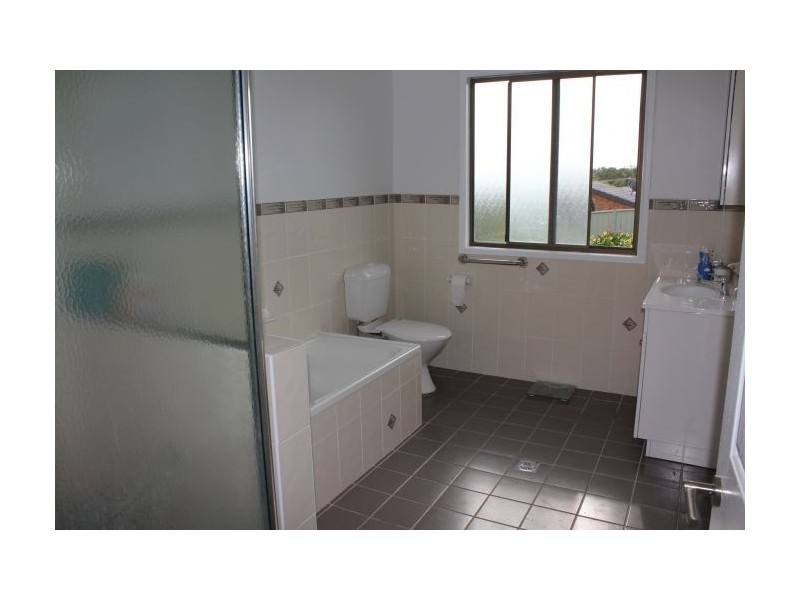 5 Campbell Street, Safety Beach NSW 2456