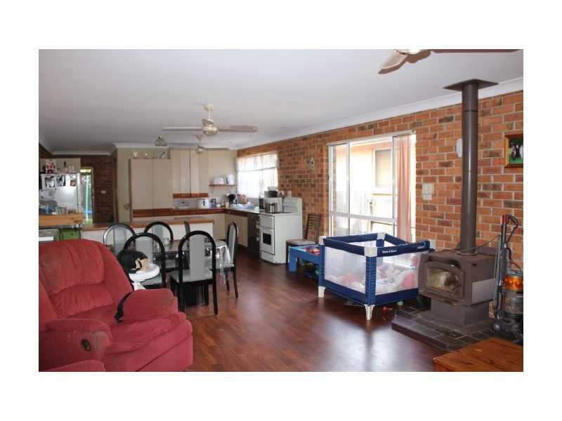 7 Turpentine Avenue, Sandy Beach NSW 2456