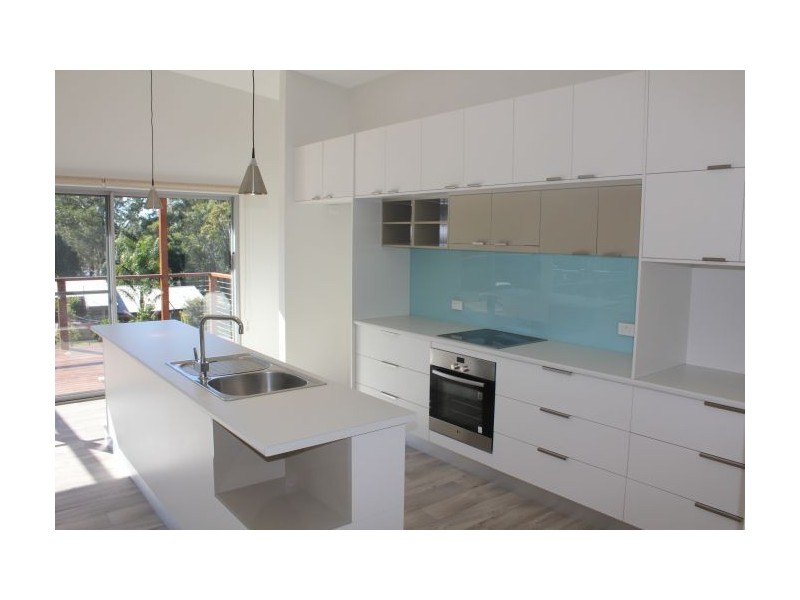 11 Safety Beach Drive, Safety Beach NSW 2456